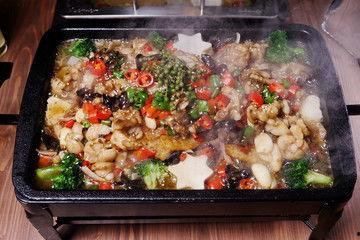 餐饮爆料牛蛙怎么做视频,美味牛蛙轻松做  第3张